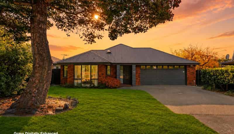160 Port Hills Road, Heathcote Valley