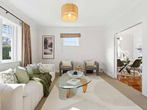 21 Godwin Crescent, College Estate