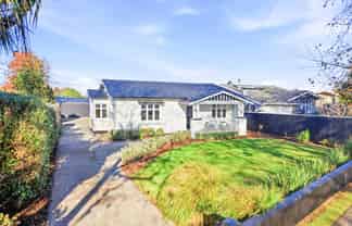 21 Godwin Crescent, College Estate