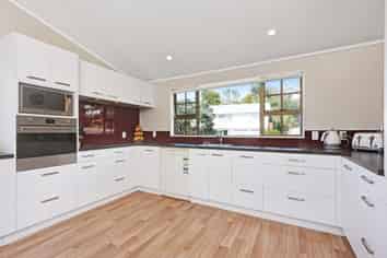 42 John Sims Drive, Broadmeadows