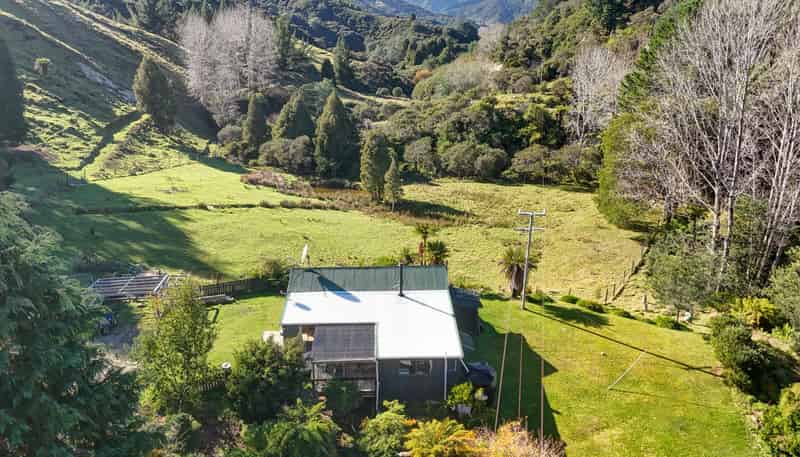 331 Ahu Ahu Valley Road, Paparangi