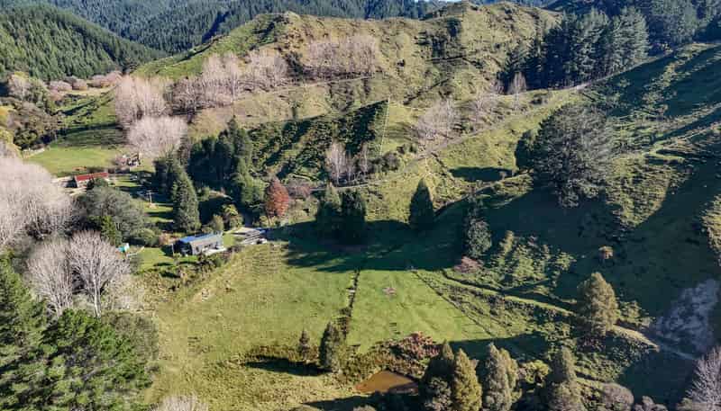 331 Ahu Ahu Valley Road, Paparangi