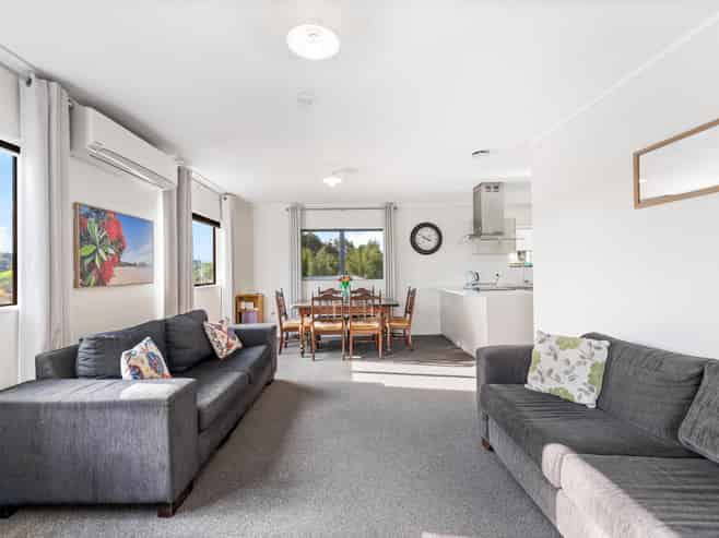 21B Rautawhiri Road, Helensville