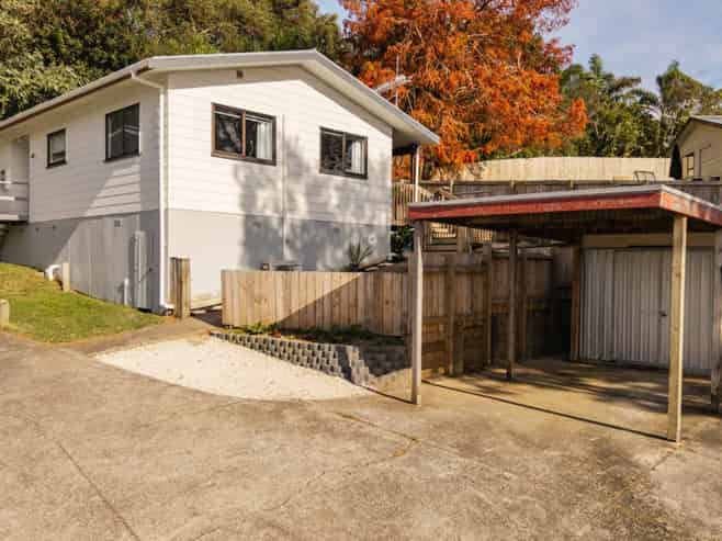21B Rautawhiri Road, Helensville