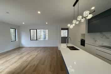 Auckland - Address withheld
