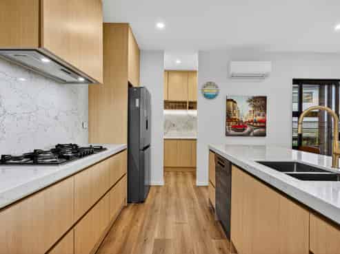 6 Whale Bay Rise, Gulf Harbour