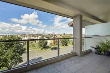 88C Michael Jones Drive, Flat Bush