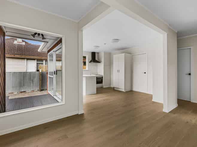 1004 Bledisloe Street, Raureka