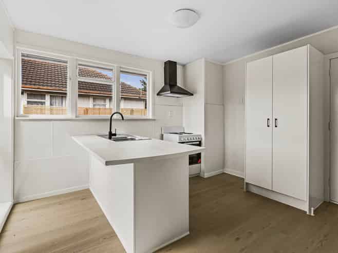 1004 Bledisloe Street, Raureka