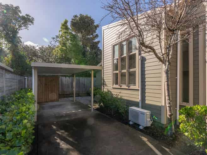 4D Gazeley Avenue, Silverdale