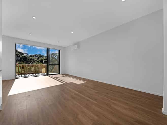 15B Rockpool Road, Orewa