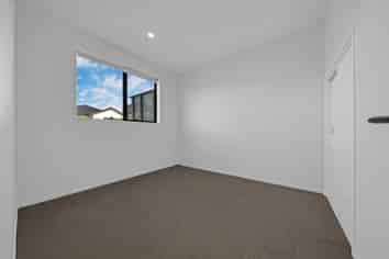 15B Rockpool Road, Orewa