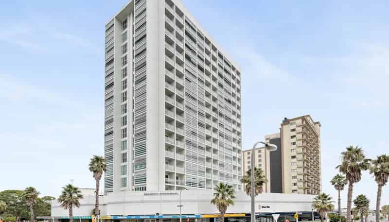 706/17 Amersham Way, Manukau