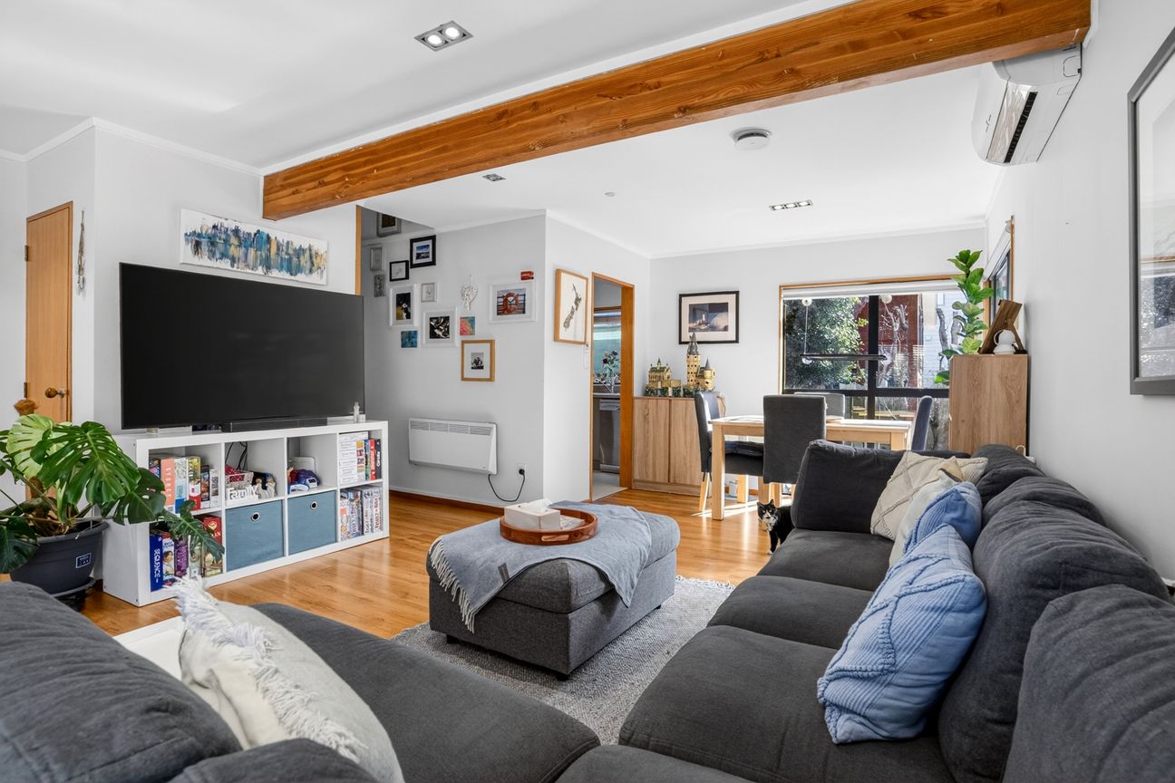 Priced Below CV - Limited Viewing Access! - Ansicht 2