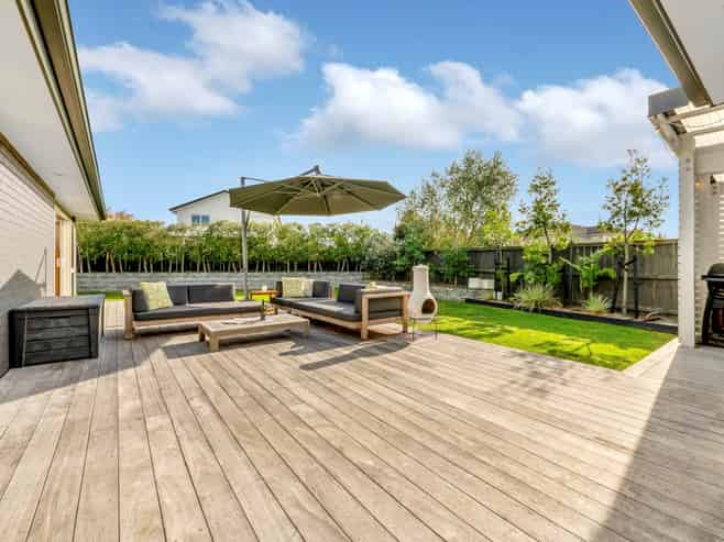 70 Liberty Crescent, Beachlands