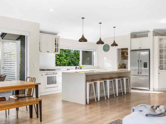 70 Liberty Crescent, Beachlands
