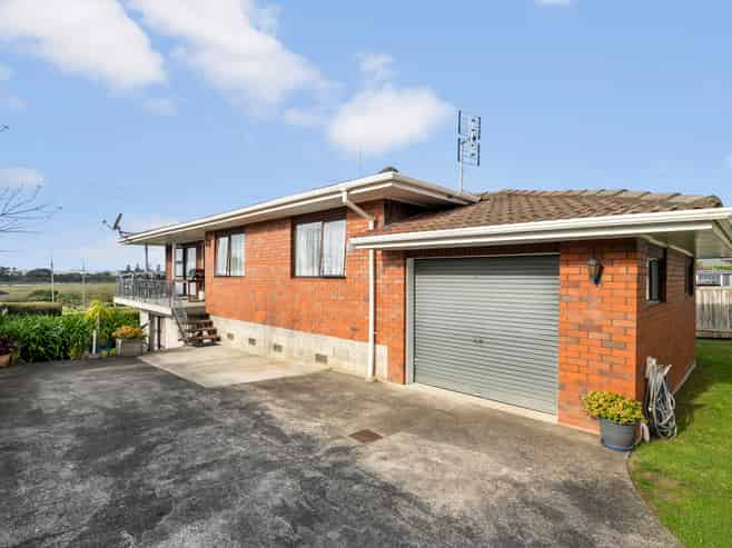 233 Hepburn Road, Glendene
