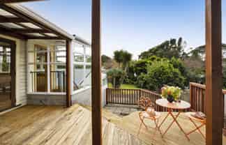 27 Bonithon Avenue, Moturoa