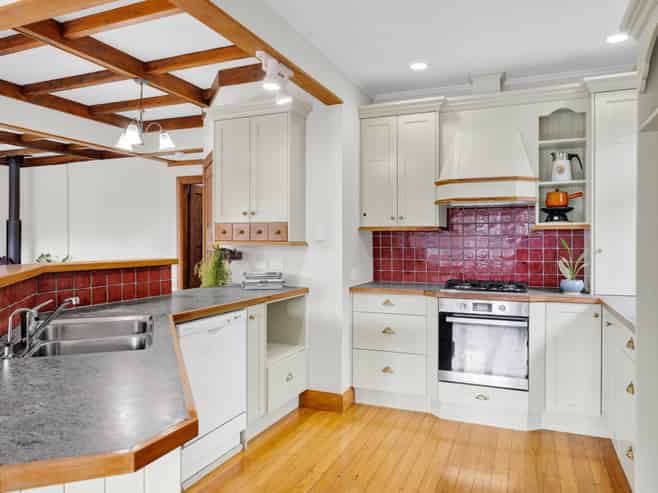 27 Bonithon Avenue, Moturoa