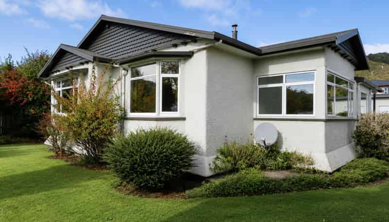 15 Sinnamon Street, Reefton