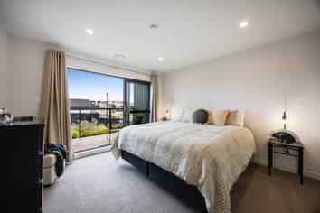 33 Spars Road, Milldale