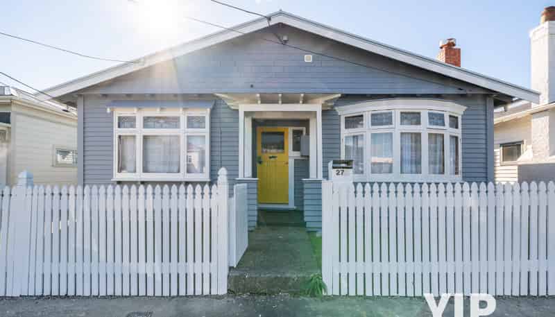 27 Helston Road, Johnsonville