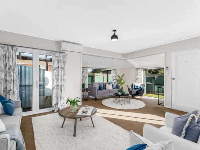 1/17 Randwick Crescent, Moera