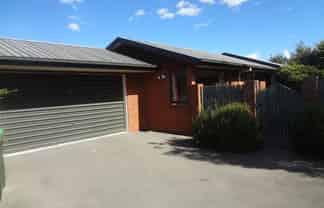 19 Devon Crescent, Darfield