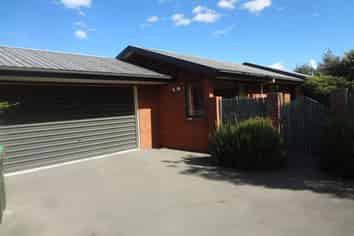 19 Devon Crescent, Darfield