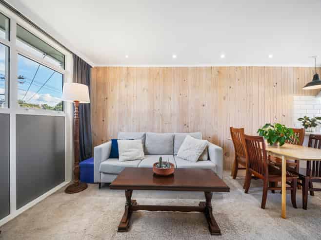 2/44 Euston Road, Sandringham