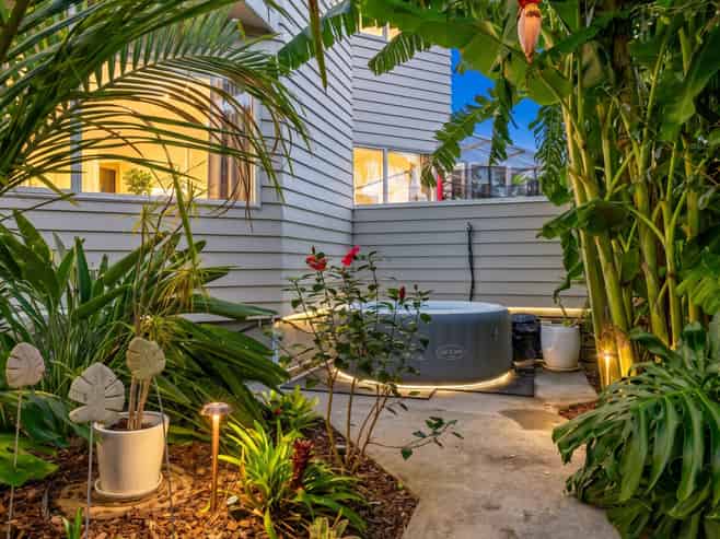 7A Justin Place, Te Atatu Peninsula
