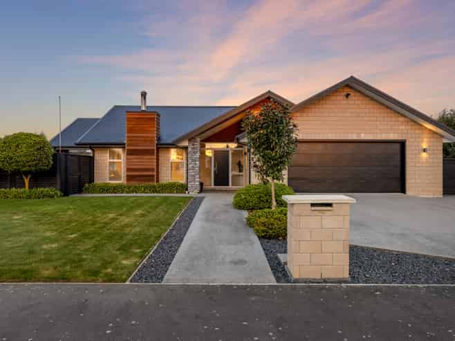 18 Jacqueline Drive, West Melton