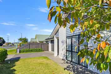 25 Springvale Road, Springvale