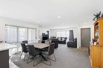 25 Springvale Road, Springvale