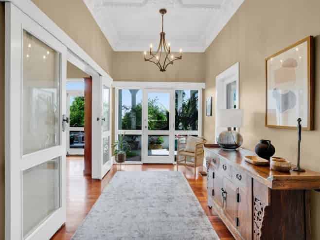 18 Ridge Lane, New Plymouth