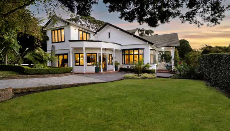 18 Ridge Lane, New Plymouth