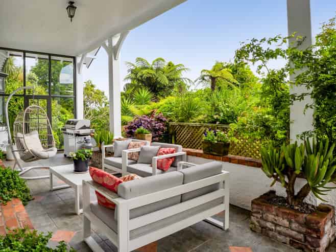 18 Ridge Lane, New Plymouth