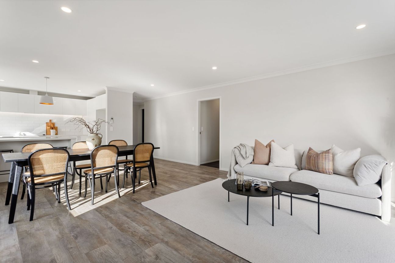 Near New, Quiet, Private and Spacious - Fler