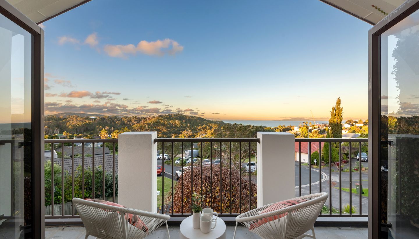 16 Rakau Views, Orewa, Rodney, Auckland