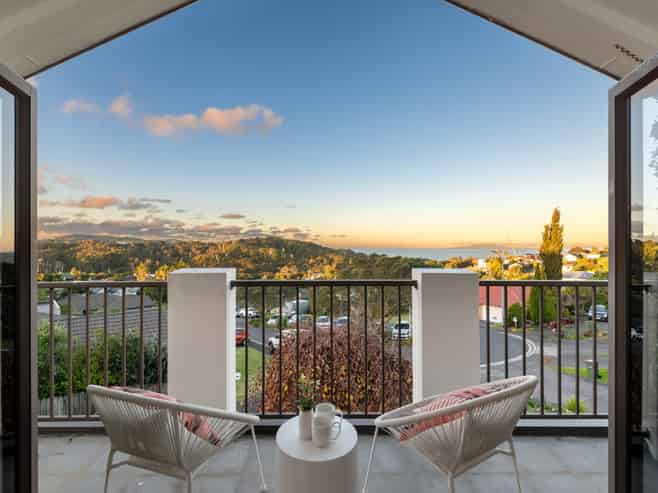 16 Rakau Views, Orewa