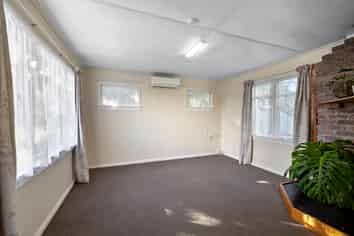 275 Coronation Avenue, Welbourn