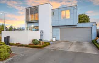 1 Lyndon Street, Riccarton