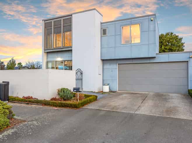 1 Lyndon Street, Riccarton