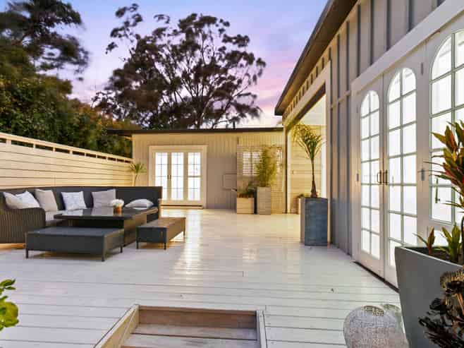 42 Ngarahana Avenue, Paremoremo