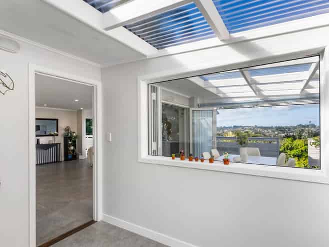 42 Ngarahana Avenue, Paremoremo