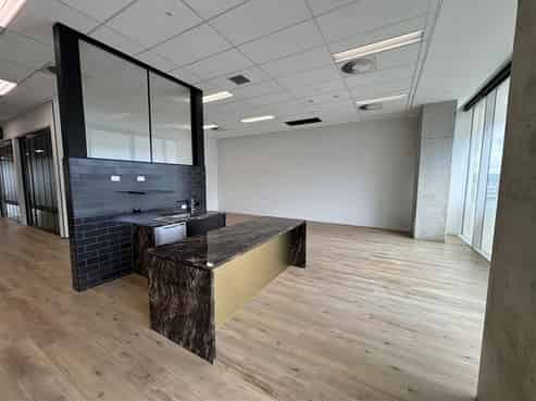 CBRE - Landmark Office Opportunity