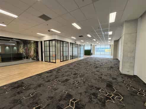 CBRE - Landmark Office Opportunity