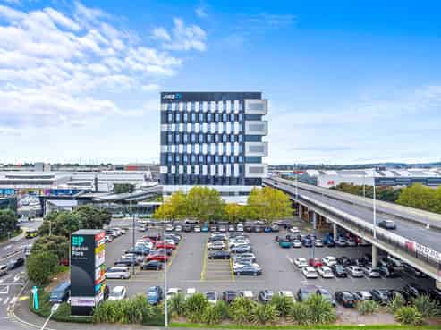 CBRE - Landmark Office Opportunity