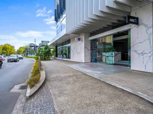 CBRE - Landmark Office Opportunity