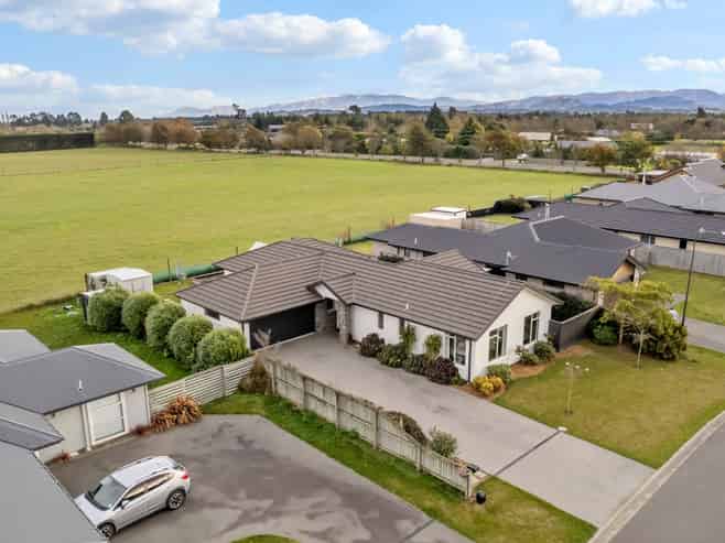 4 William Hyde Place, Darfield